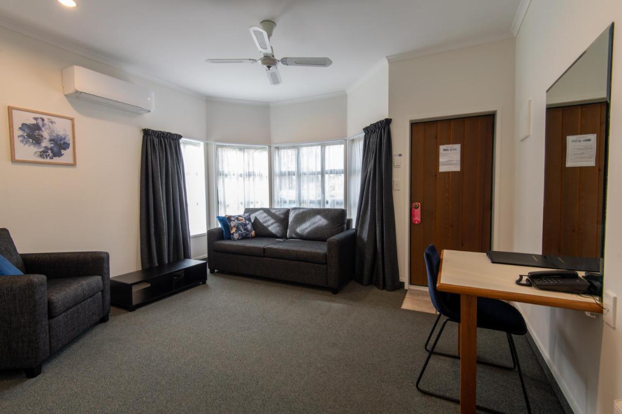 Cambridge Mews Motel Εξωτερικό φωτογραφία