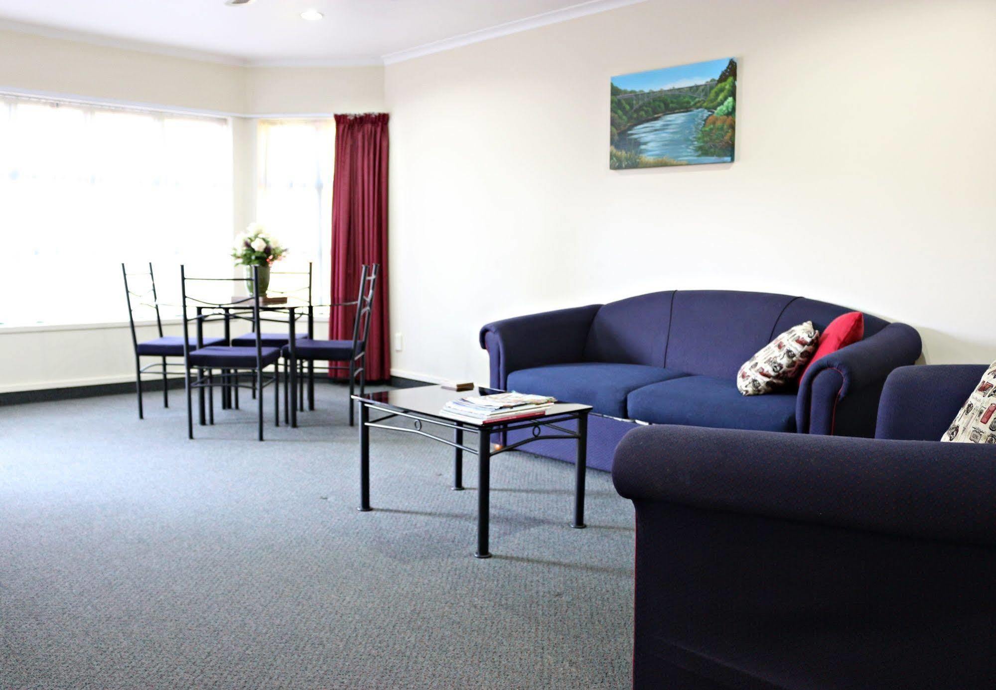 Cambridge Mews Motel Εξωτερικό φωτογραφία
